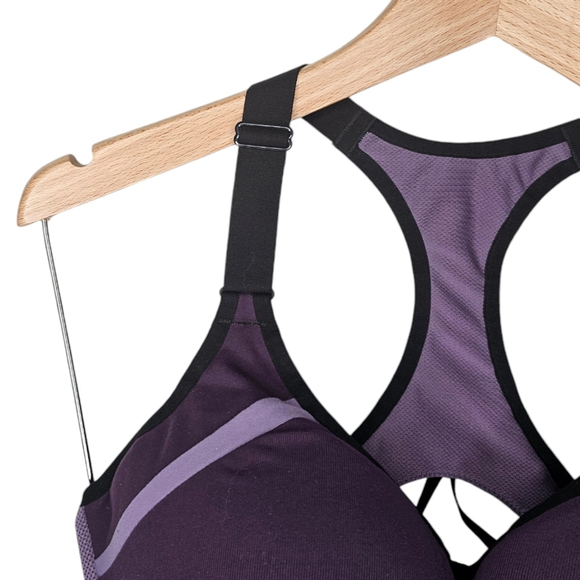 Incredible by Victoria Secret Purple Pushup Sports Bra 34DD / F75 - Picture 4 of 8